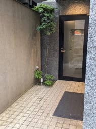 v20251001150706/fresh/building/J00100383890_3