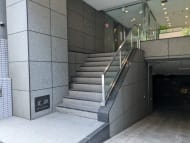 v20251001150706/fresh/building/J00100390672_13