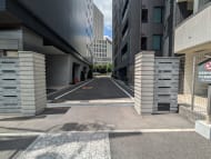 v20251001150706/fresh/building/J00100393966_16