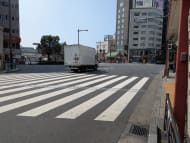 v20251001150706/fresh/building/J00100395295_13