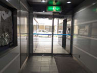 v20251001150706/fresh/building/J00100396239_17