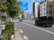 v20251001150706/fresh/building/J00100396521_2