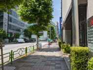 v20251001150706/fresh/building/J00100402794_12