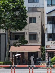 v20251001150706/fresh/building/J00100403273_5