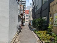v20251001150706/fresh/building/J00100405353_12