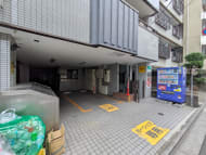 v20251001150706/fresh/building/J00100405714_11