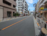 v20251001150706/fresh/building/J00100407272_11