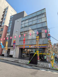 v20251001150706/fresh/building/J00100410793_7