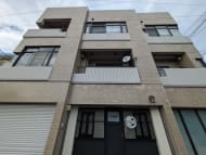 v20251001150706/fresh/building/J00100418405_6