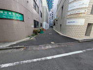 v20251001150706/fresh/building/J00100418633_11