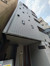 v20251001150706/fresh/building/J00100432318_11