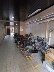 v20251001150706/fresh/building/J00100457818_11