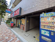 v20251001150706/fresh/building/J00100457818_9