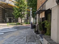v20251001150706/fresh/building/J00100476375_2