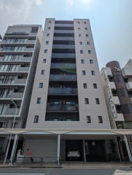 v20251001150706/fresh/building/J00100498900_1