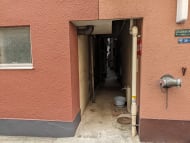 v20251001150706/fresh/building/J00100503827_10
