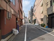 v20251001150706/fresh/building/J00100503827_15