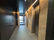 v20251001150706/fresh/building/J00100509687_4