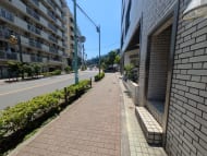 v20251003033705/fresh/building/J00100364320_13