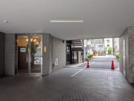 v20251003033705/fresh/building/J00100366513_12