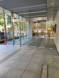 v20251003033705/fresh/building/J00100367333_3