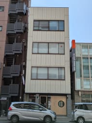 v20251003033705/fresh/building/J00100370739_1