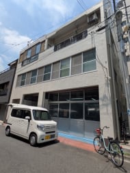 v20251003033705/fresh/building/J00100370740_5