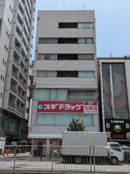 v20251003033705/fresh/building/J00100379102_1