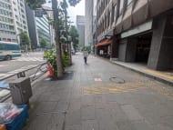 v20251003033705/fresh/building/J00100383946_2