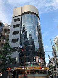 v20251003033705/fresh/building/J00100383971_1