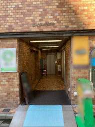 v20251003033705/fresh/building/J00100383982_3