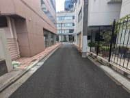 v20251003033705/fresh/building/J00100386371_12