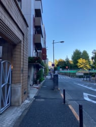 v20251003033705/fresh/building/J00100389811_2