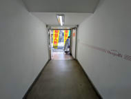 v20251003033705/fresh/building/J00100392827_9