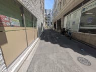 v20251003033705/fresh/building/J00100403220_12