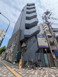 v20251003033705/fresh/building/J00100408454_9