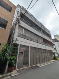 v20251003033705/fresh/building/J00100415817_5