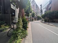 v20251003033705/fresh/building/J00100482293_11