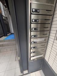 v20251003033705/fresh/building/J00100482293_8