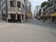 v20251003033705/fresh/building/J00100503886_9