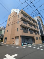 v20251003033705/fresh/building/J00100510821_8