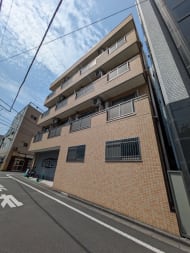 v20251003033705/fresh/building/J00100510821_9