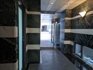 v20251003150706/fresh/building/J00100374369_19