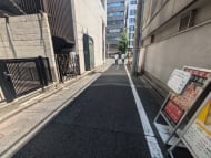 v20251003150706/fresh/building/J00100377044_12
