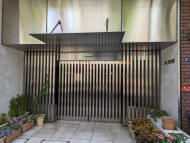 v20251003150706/fresh/building/J00100377500_10
