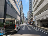 v20251003150706/fresh/building/J00100380372_2