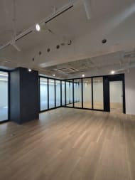v20251003150706/fresh/building/J00100383259_30