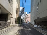 v20251003150706/fresh/building/J00100394861_17