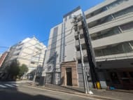v20251003150706/fresh/building/J00100405275_6