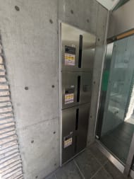 v20251003150706/fresh/building/J00100405275_9